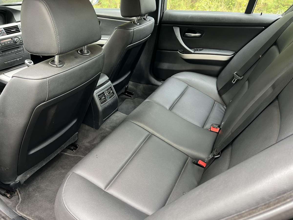 BMW 320, 2.0 l., Седан