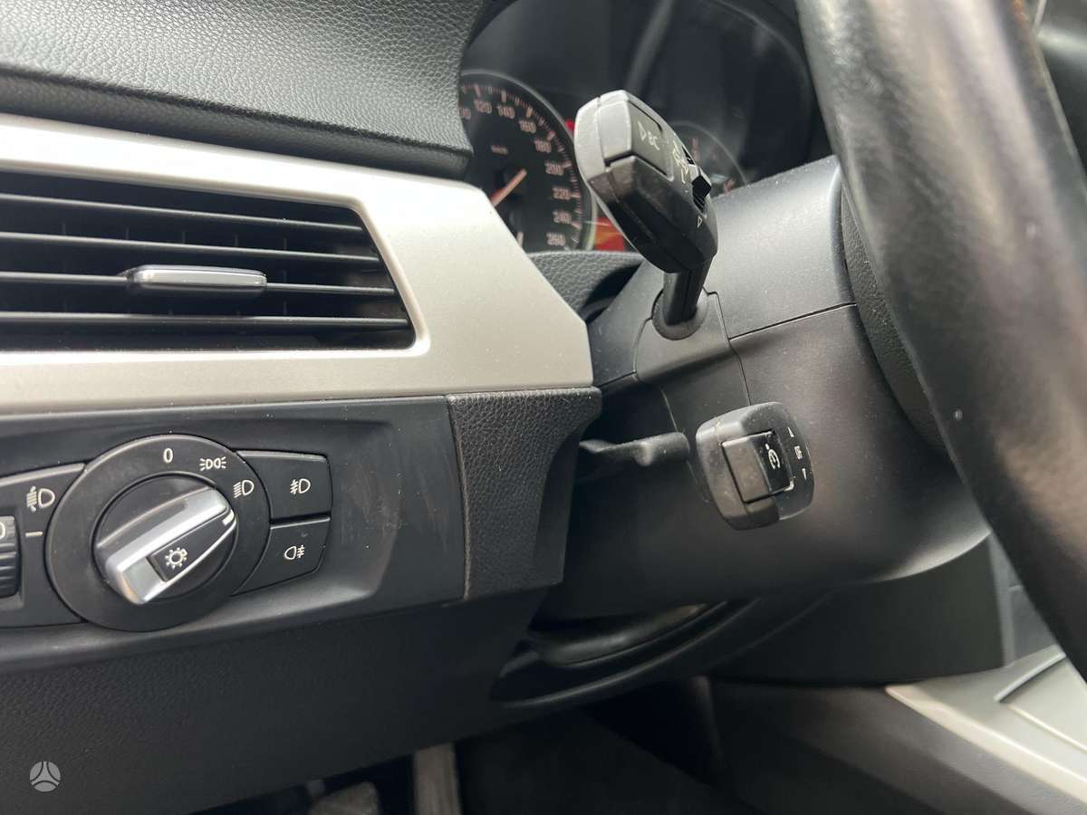 BMW 320, 2.0 l., Седан