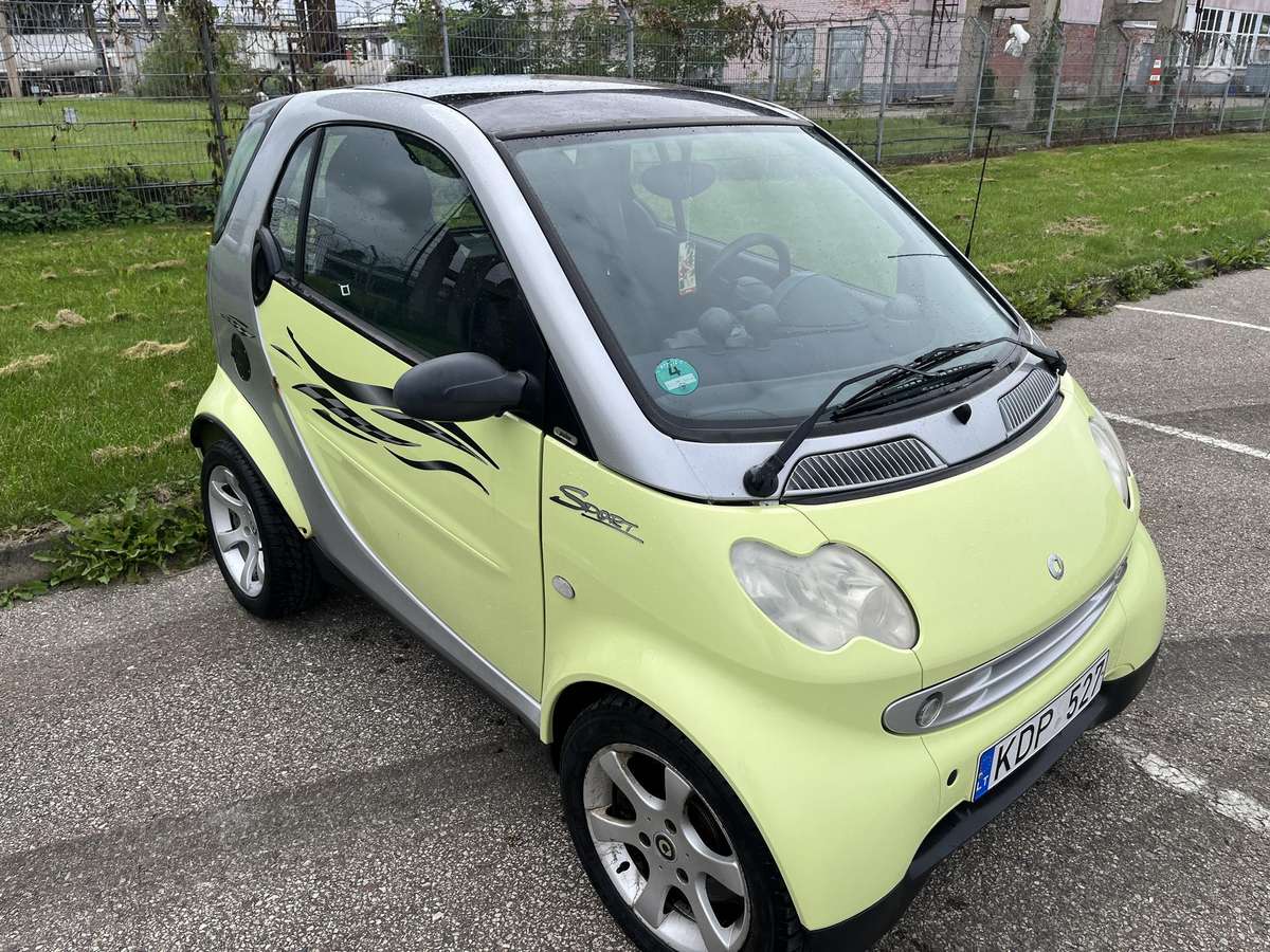Smart Fortwo Coupe - 2