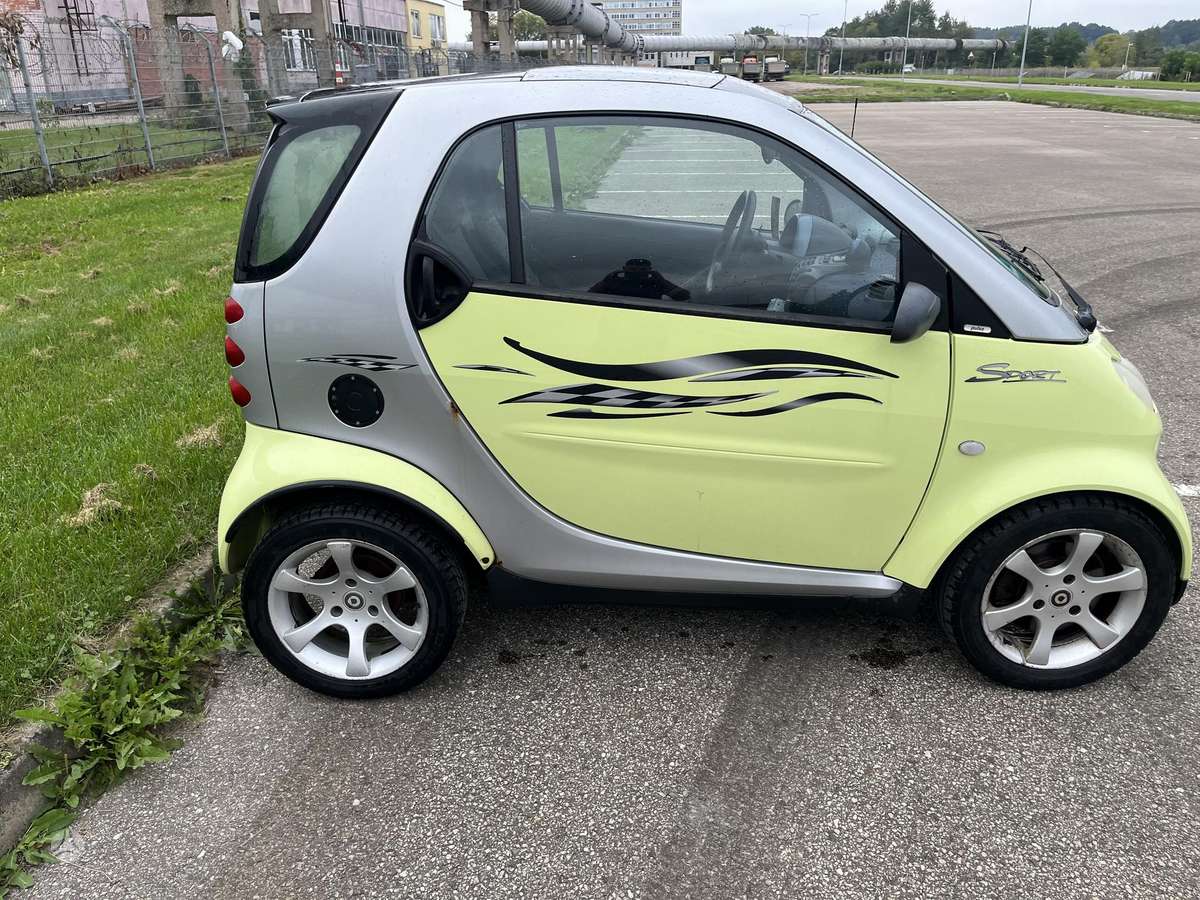 Smart Fortwo Coupe - 3