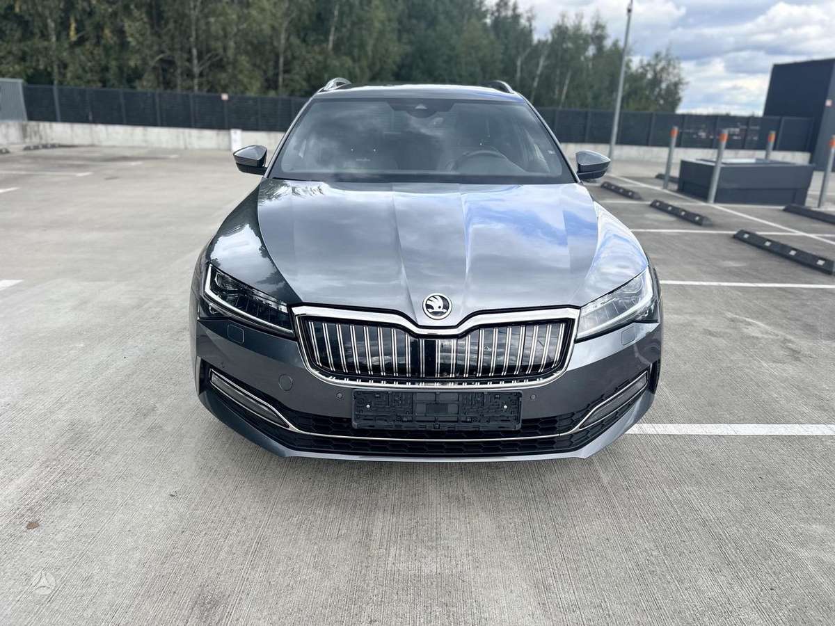 Škoda Superb - 2