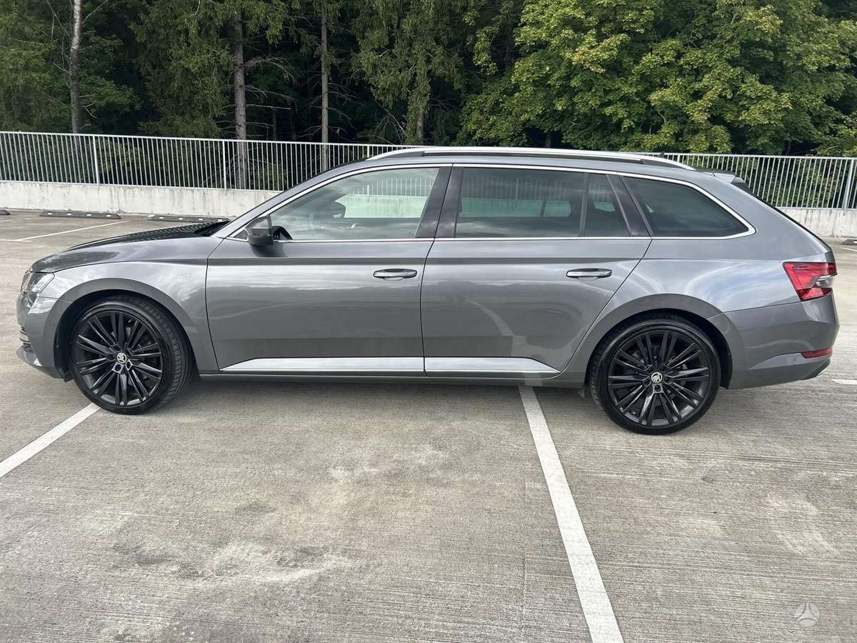 Škoda Superb - 8