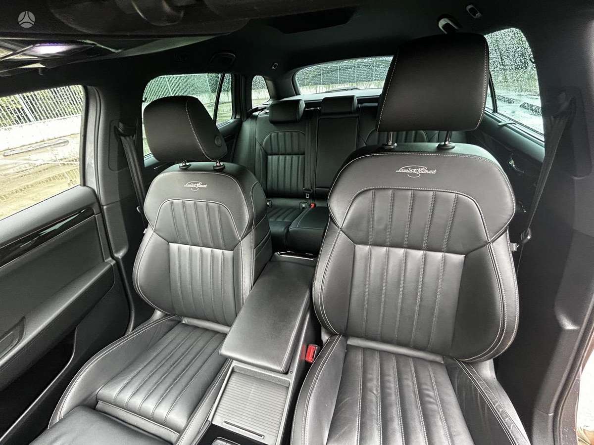 Škoda Superb - 12