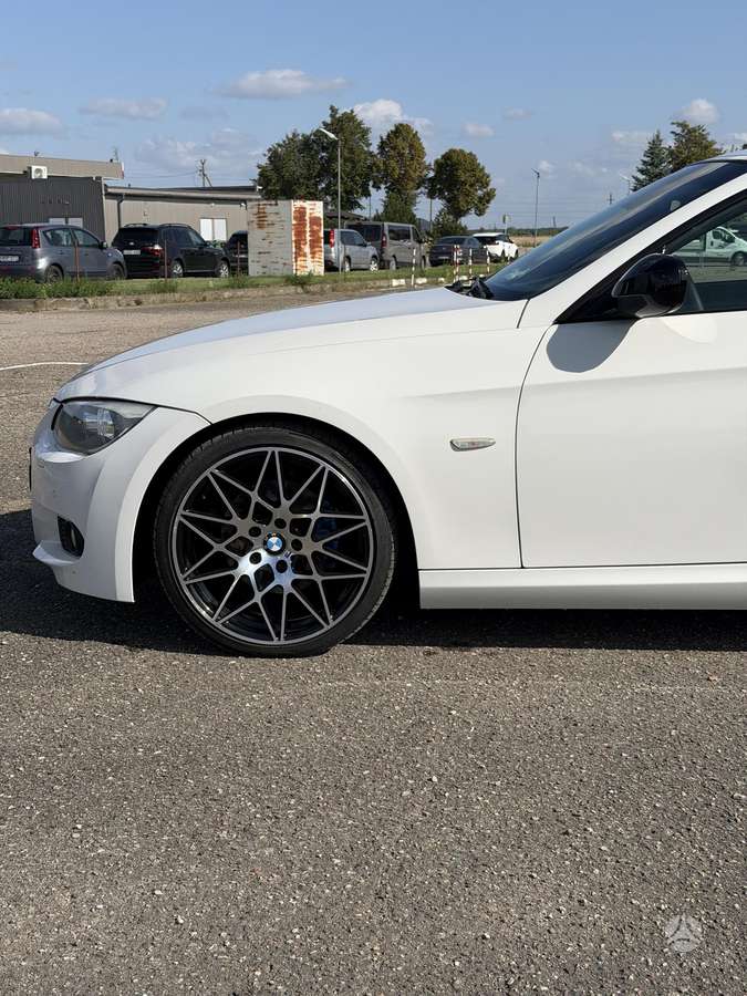 BMW 320, 2.0 l., Кабриолет