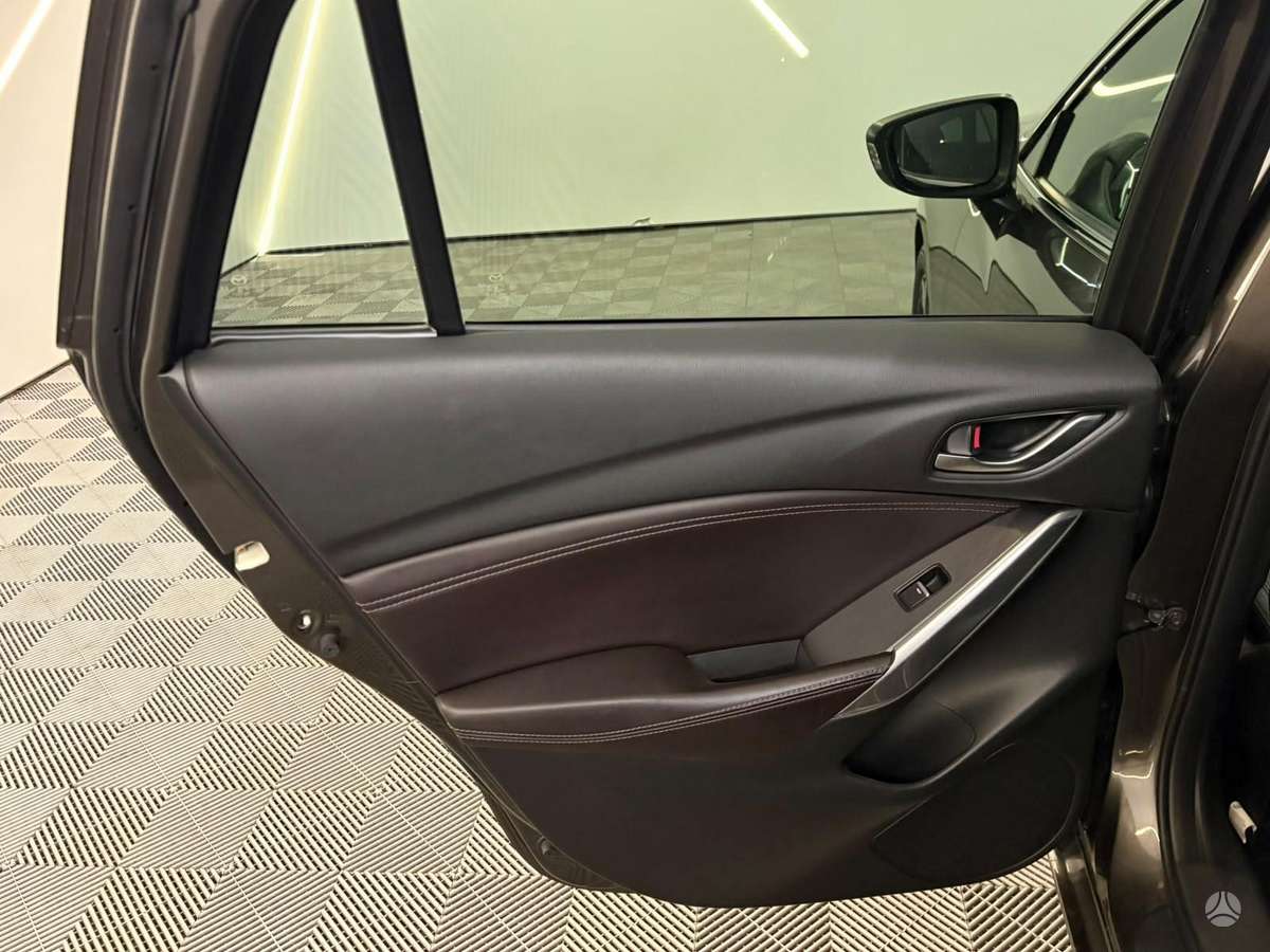 Mazda 6, 2.2 l., Универсал