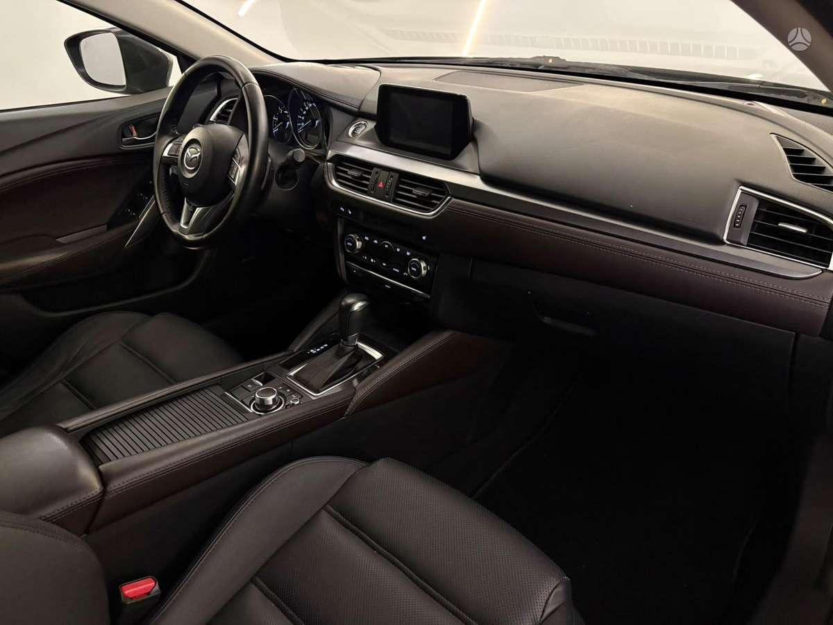 Mazda 6, 2.2 l., Универсал