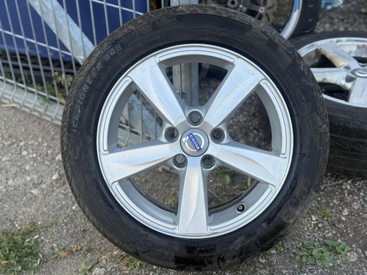 Volvo V50 - 10