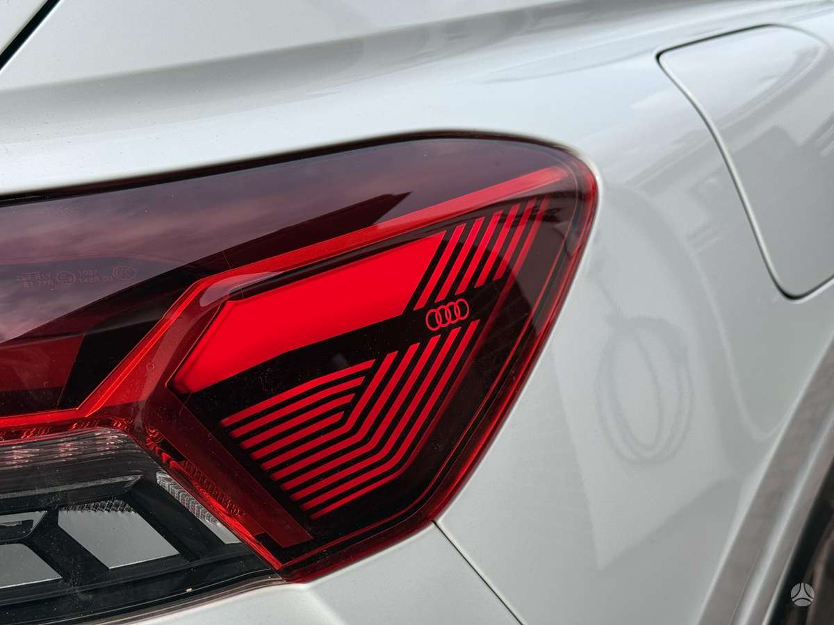 Audi Q4 e-tron, 82 kWh, off-road / crossover