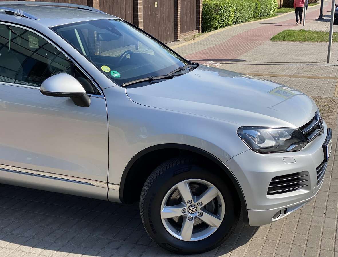 Volkswagen Touareg - 9