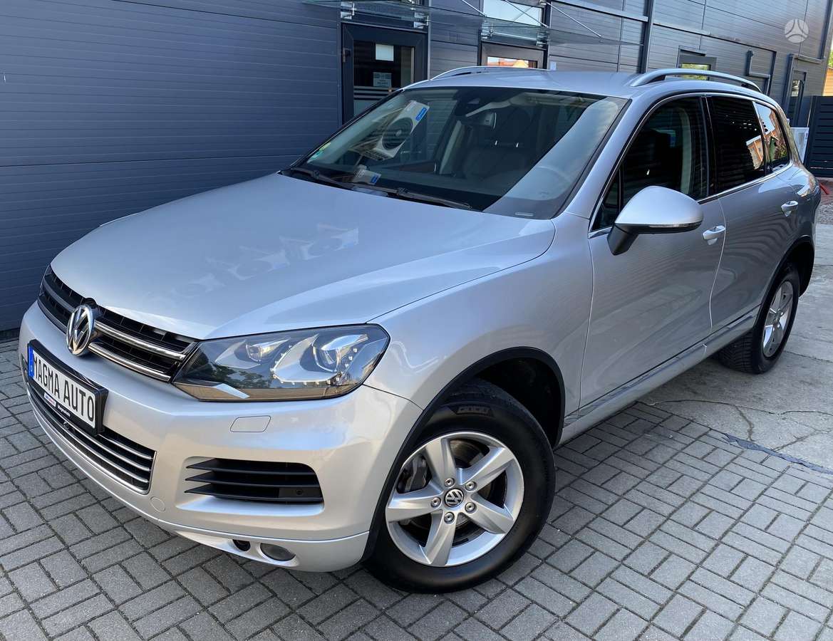 Volkswagen Touareg - 11