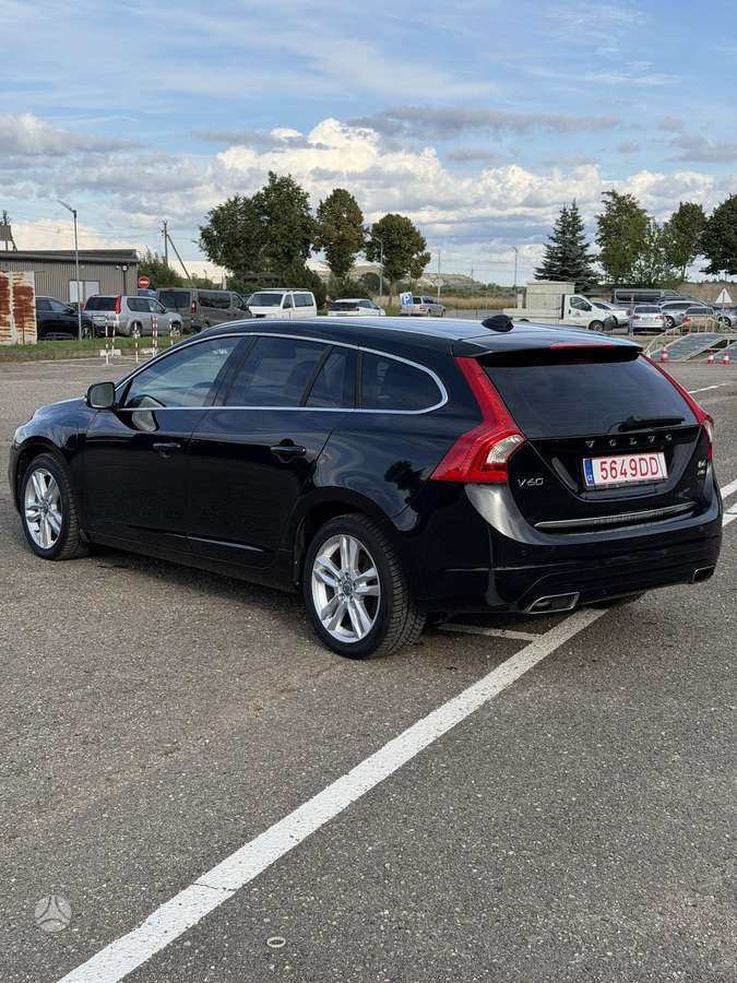 Volvo V60, 2.4 l., Универсал