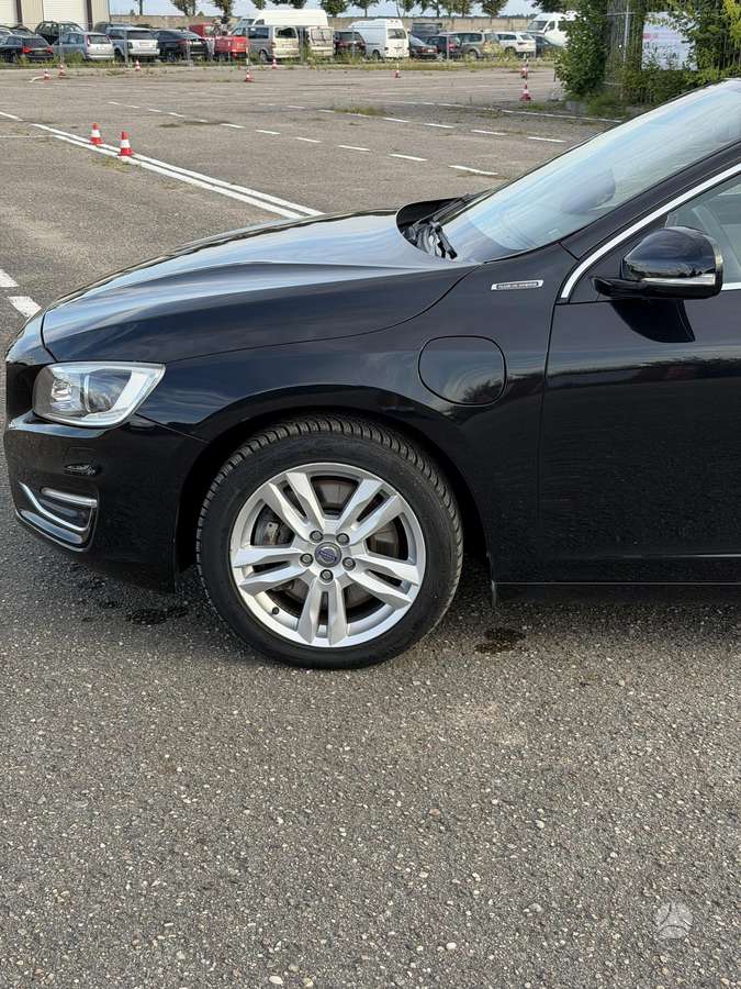 Volvo V60, 2.4 l., Универсал
