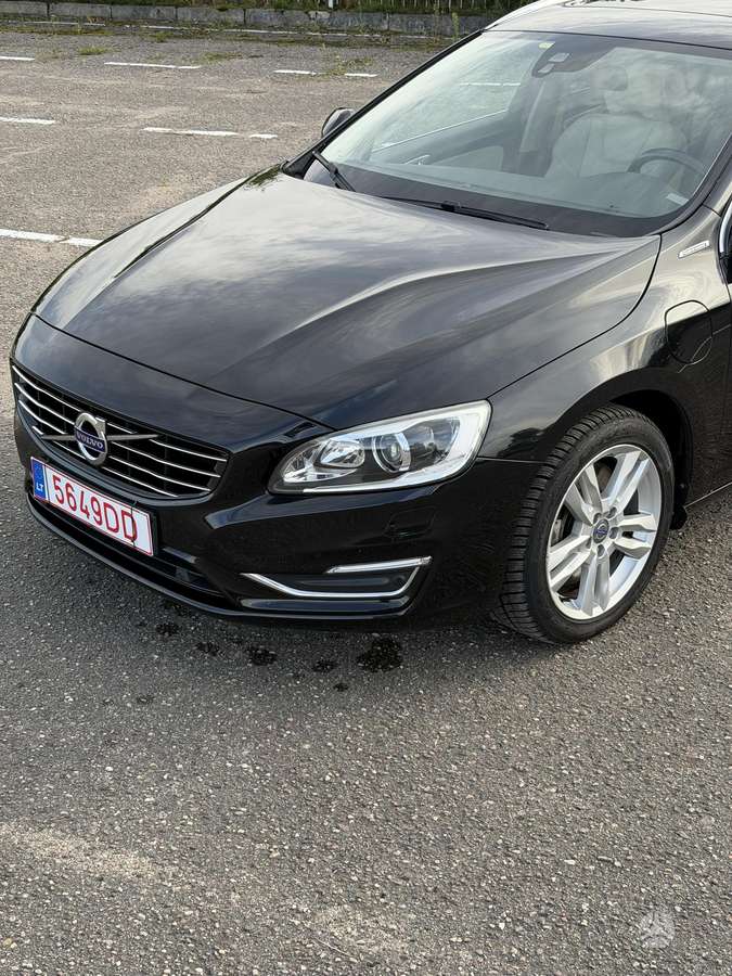 Volvo V60, 2.4 l., Универсал