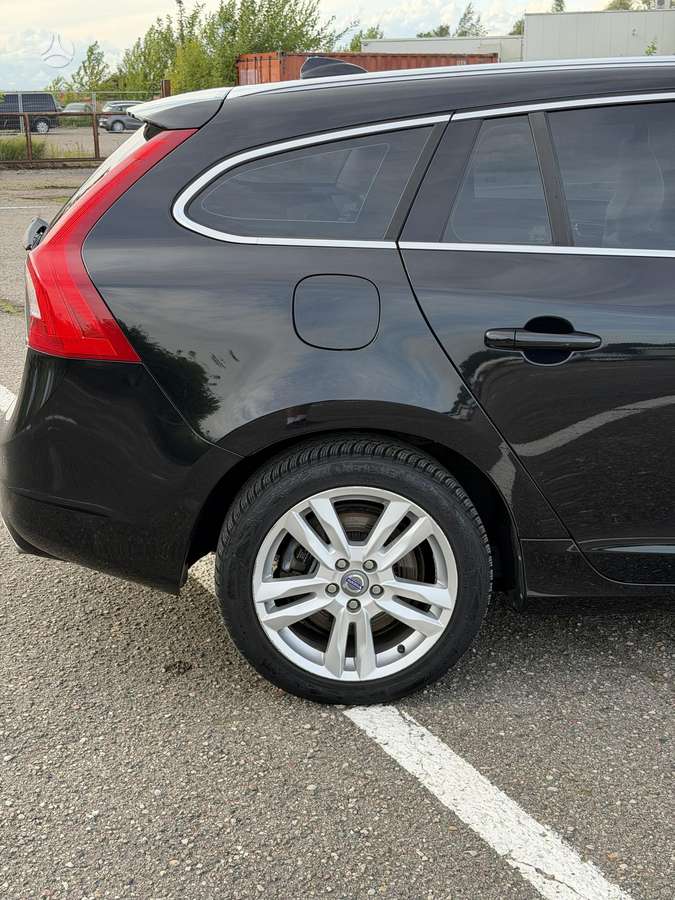 Volvo V60 - 12
