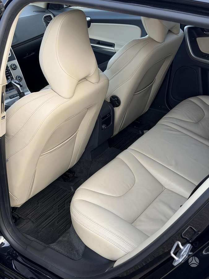 Volvo V60, 2.4 l., Универсал