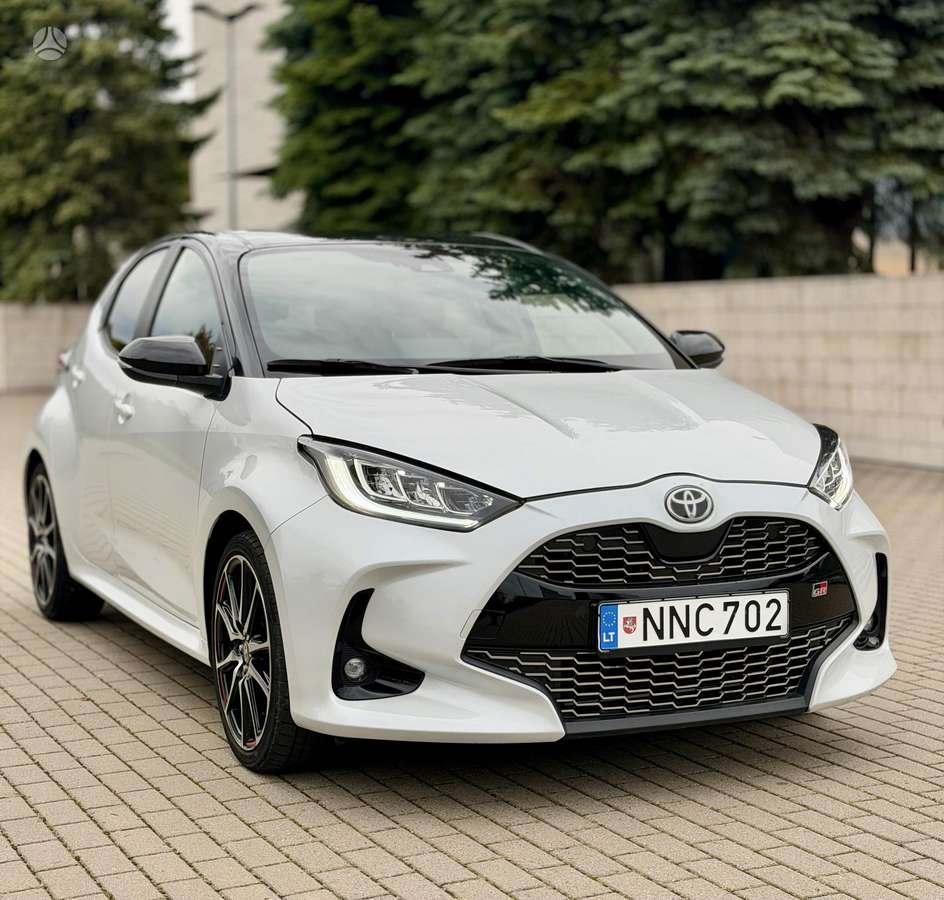 Toyota Yaris - 3