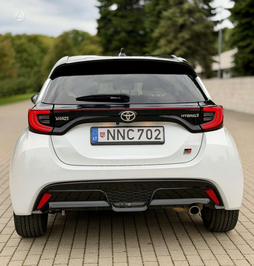 Toyota Yaris - 7
