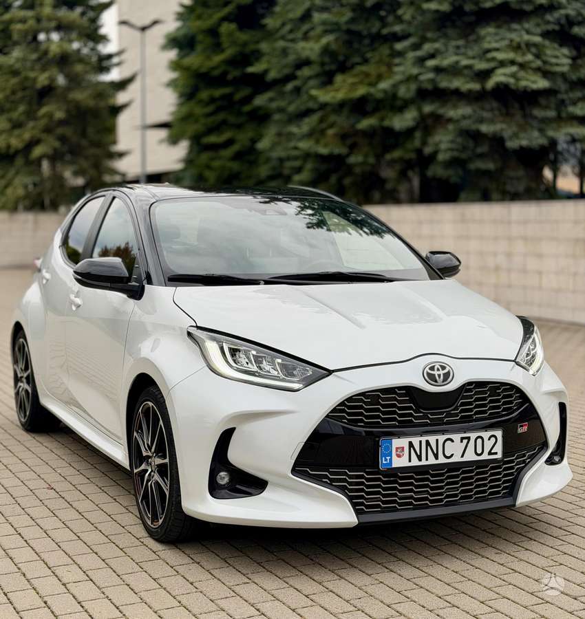 Toyota Yaris - 9
