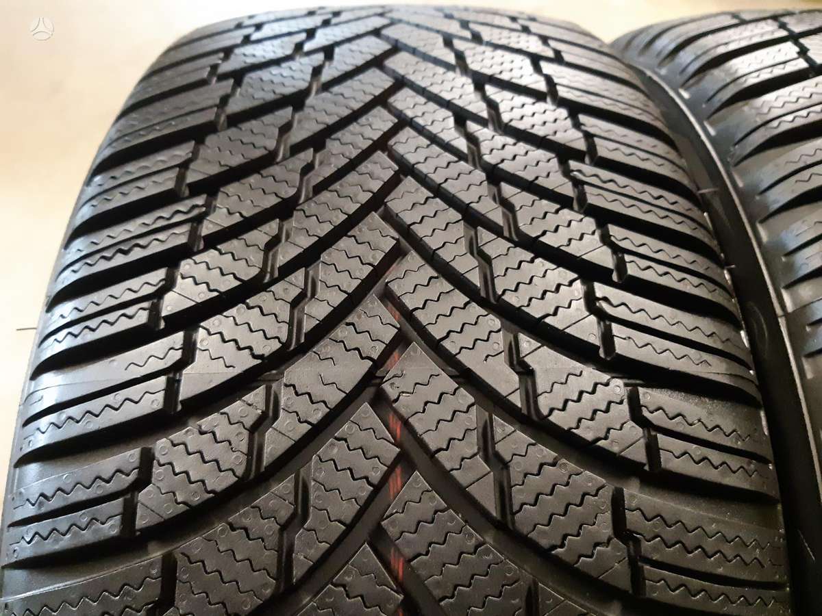 Firestone 95% Hawk.4 2+2 7, winter 215/70 R16