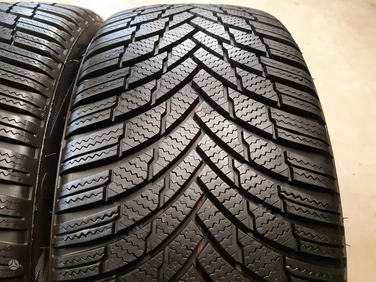 Firestone 95% Hawk.4 2+2 7, winter 215/70 R16