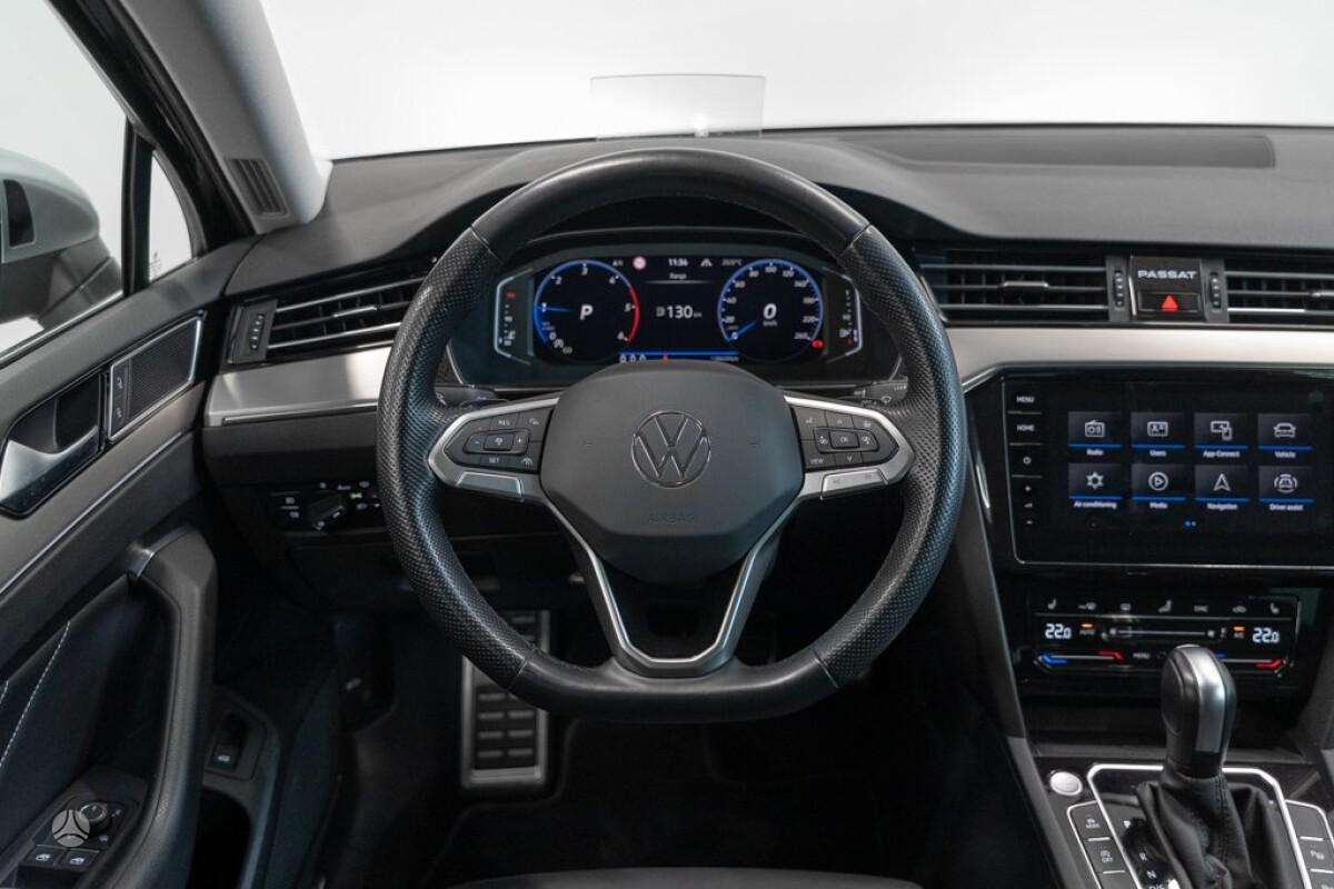 Volkswagen Passat Alltrack - 8