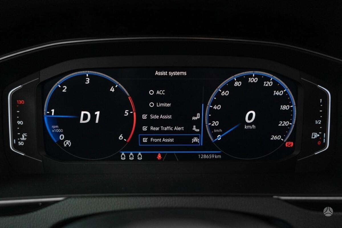 Volkswagen Passat Alltrack - 11