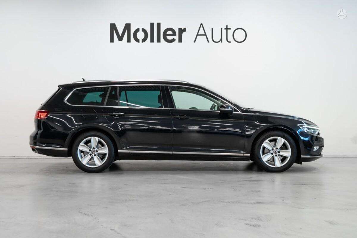 Volkswagen Passat - 4
