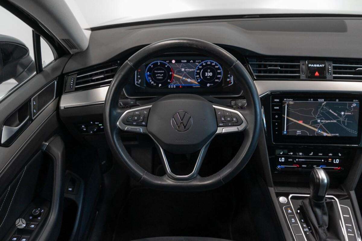Volkswagen Passat - 9