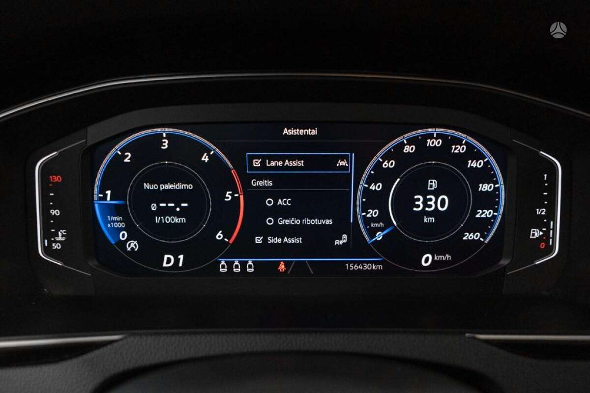 Volkswagen Passat - 10