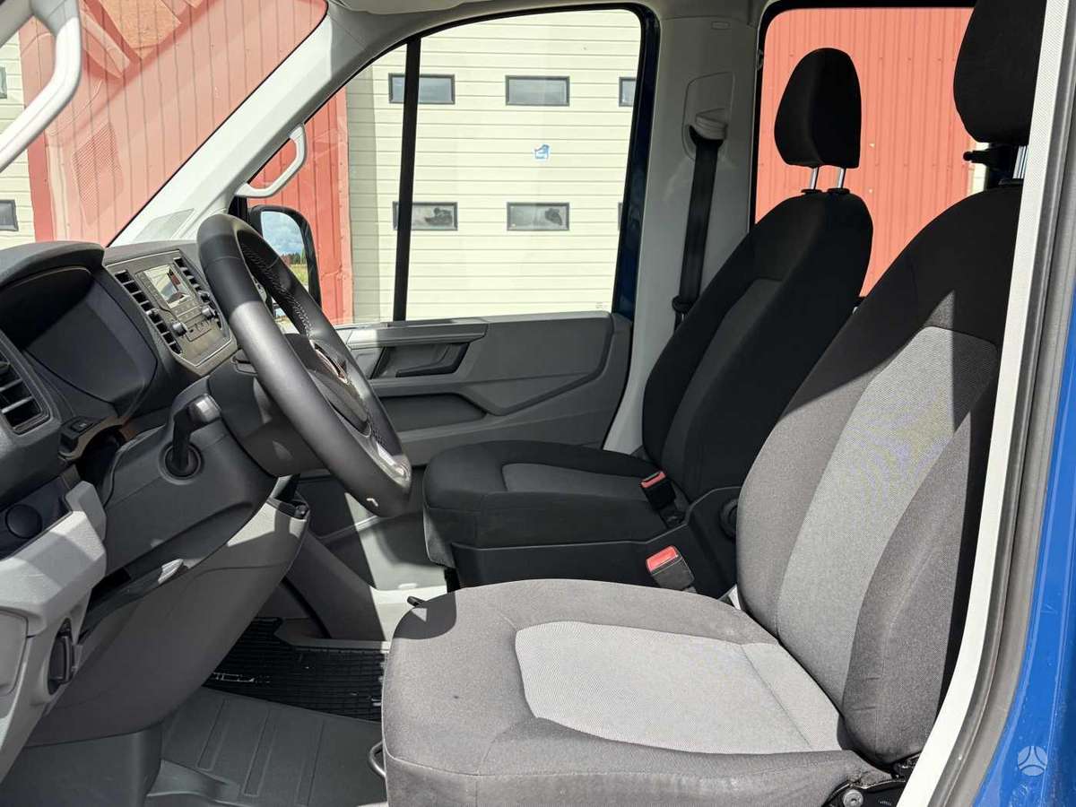 Volkswagen Crafter - 10
