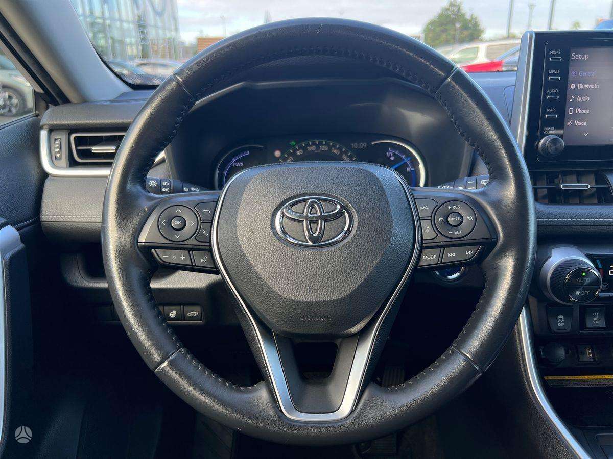 Toyota RAV4 - 12