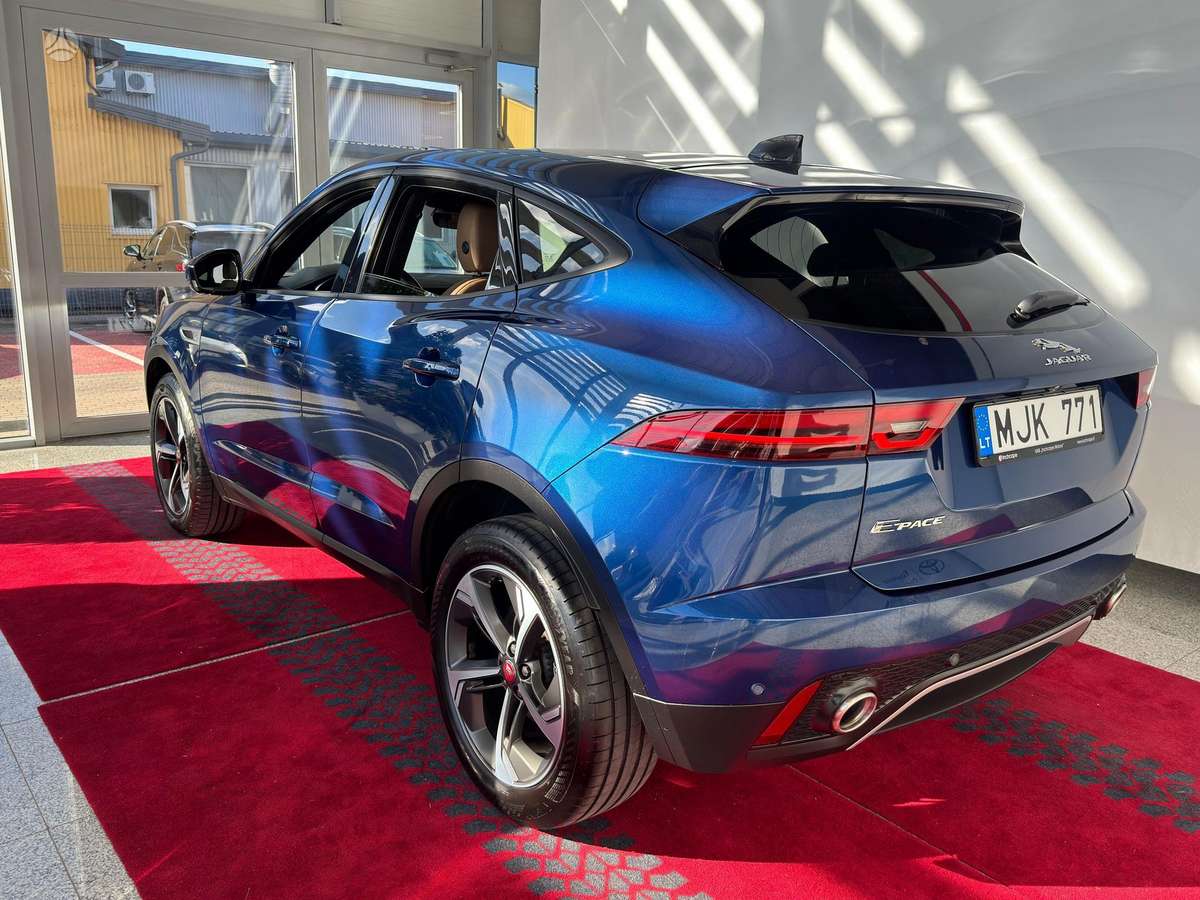 Jaguar E-Pace, 2.0 l., off-road / crossover