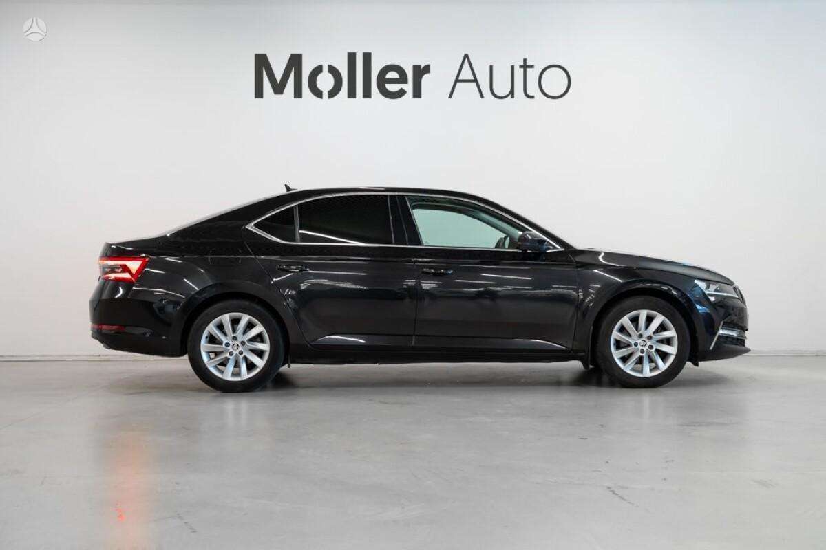 Škoda Superb - 4