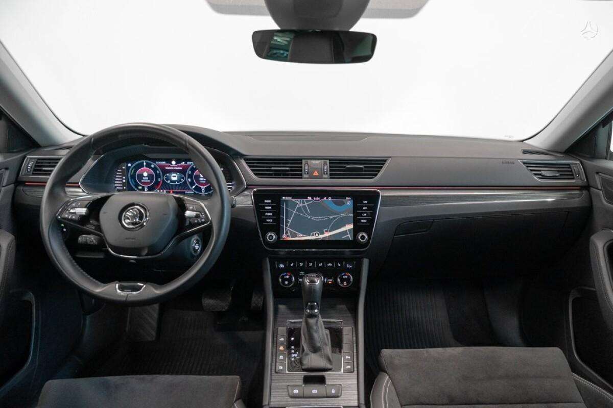 Škoda Superb - 8