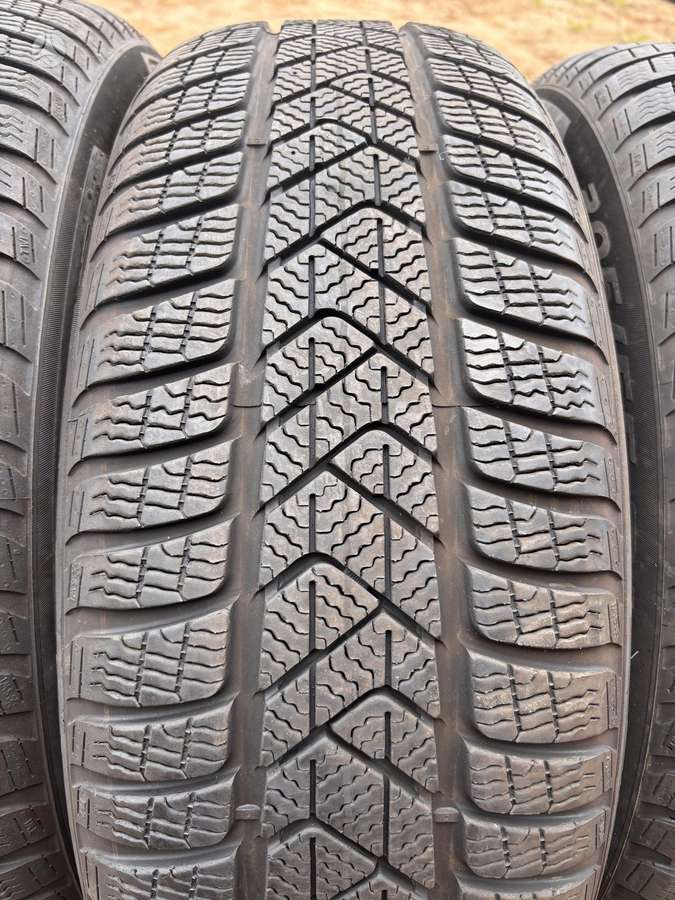 Pirelli Sottozero 3, winter 205/55 R17