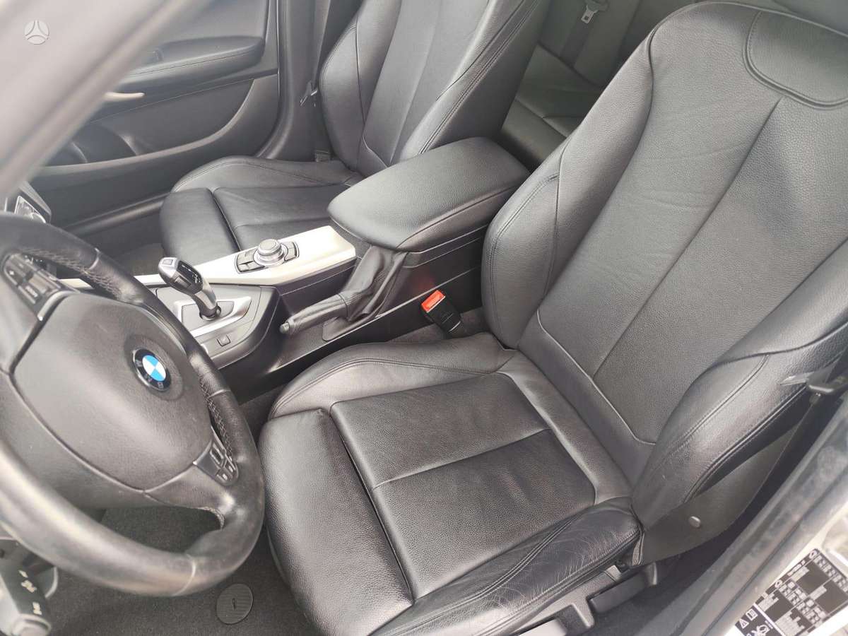 BMW 120, 2.0 l., Хэтчбек