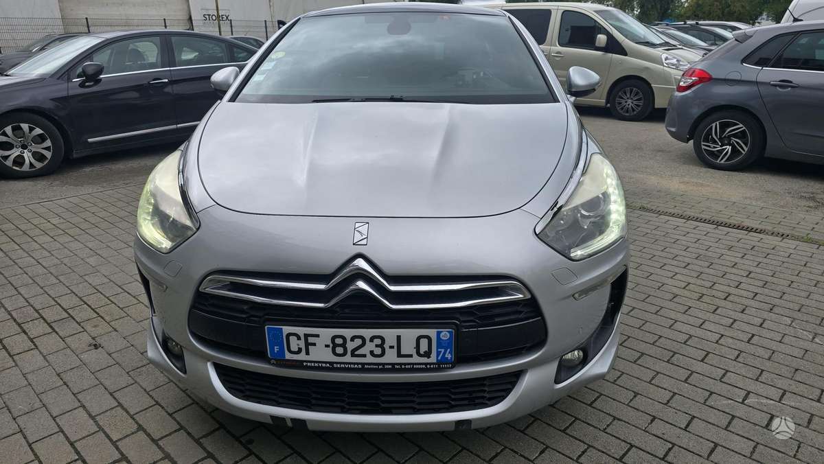 Citroen DS5, 2.0 l., hatchback