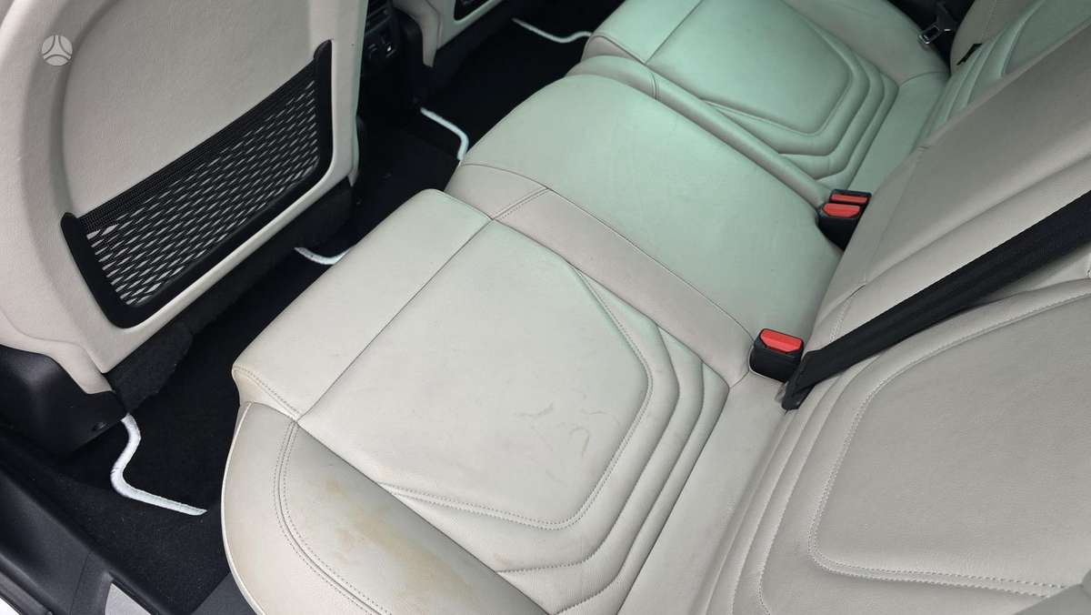 Citroen DS5, 2.0 l., hatchback