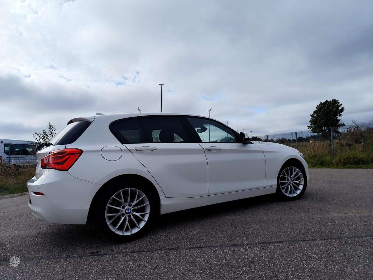 BMW 120, 2.0 l., Хэтчбек