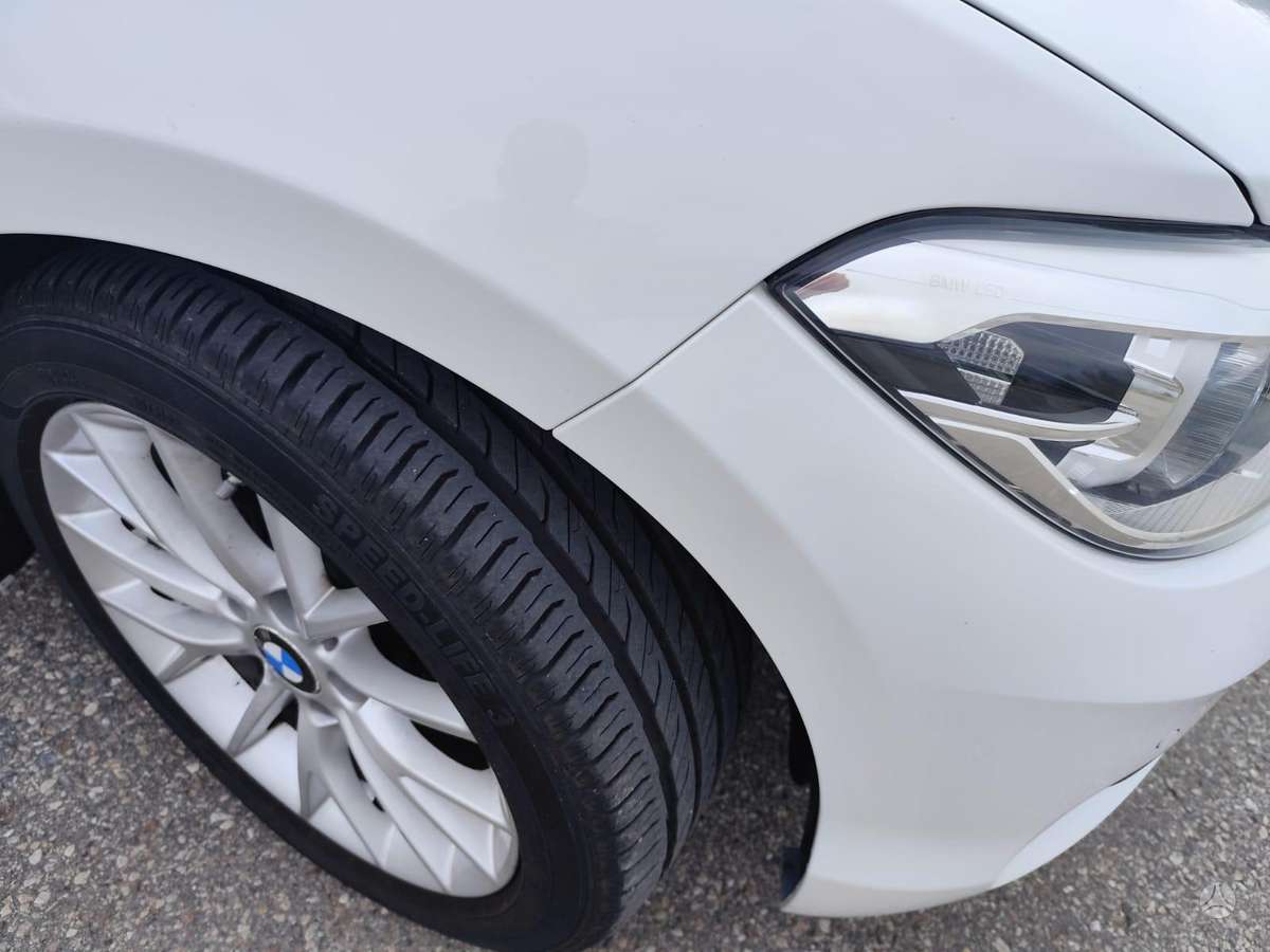 BMW 120, 2.0 l., Хэтчбек