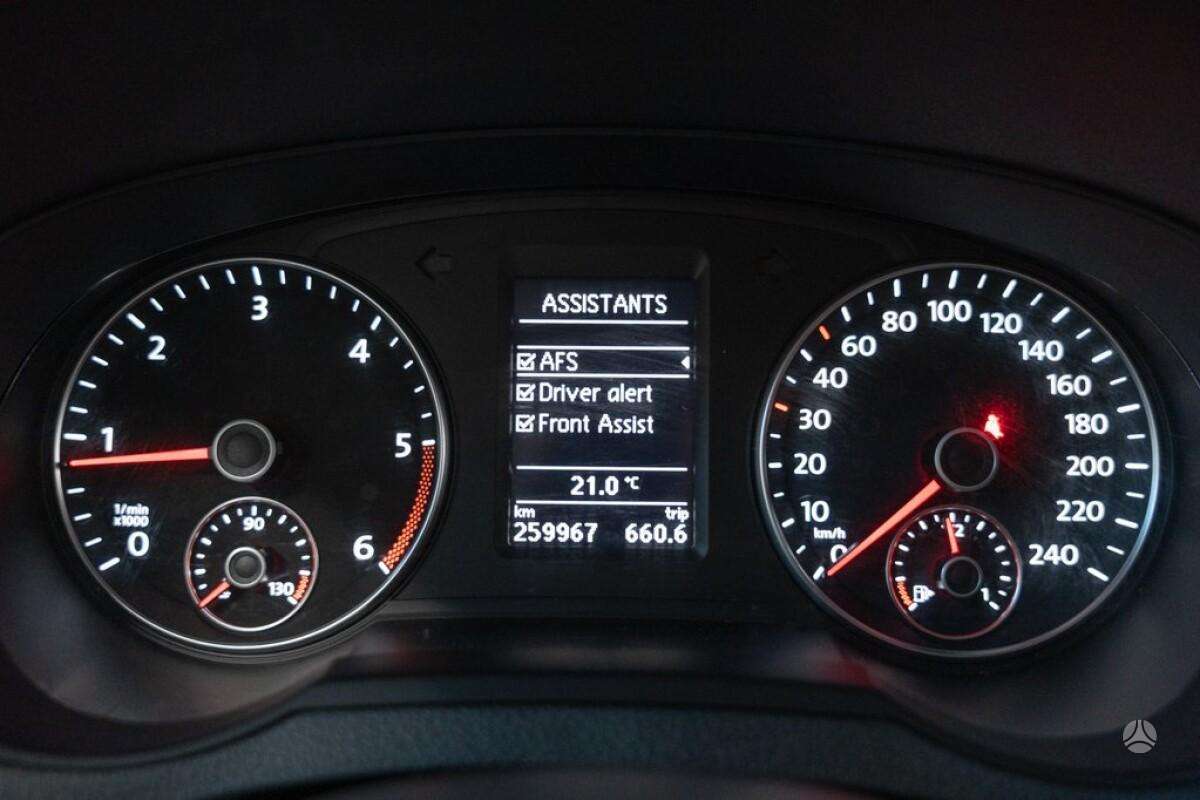 Volkswagen Sharan - 10