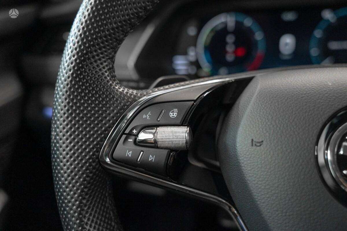 Škoda Octavia - 10