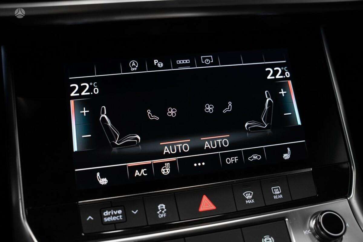 Audi A6, 2.0 l., Седан