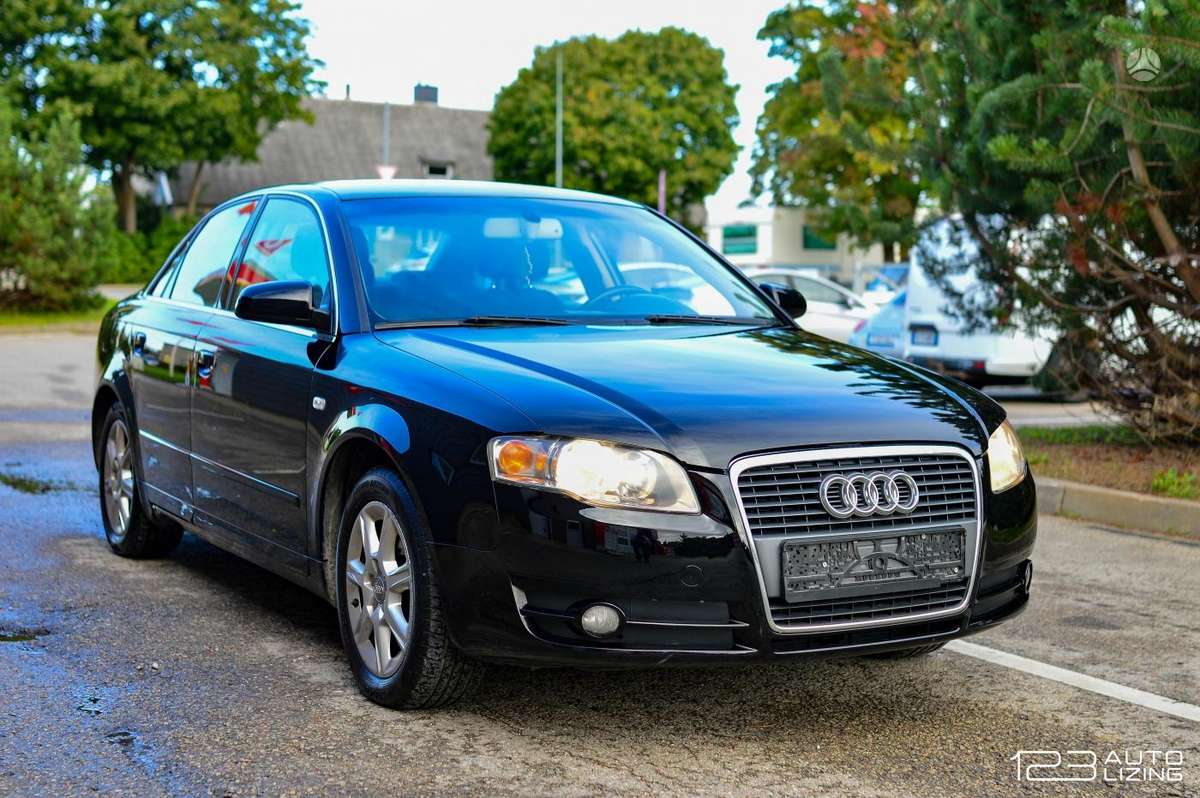 Audi A4, 2.0 l., Седан