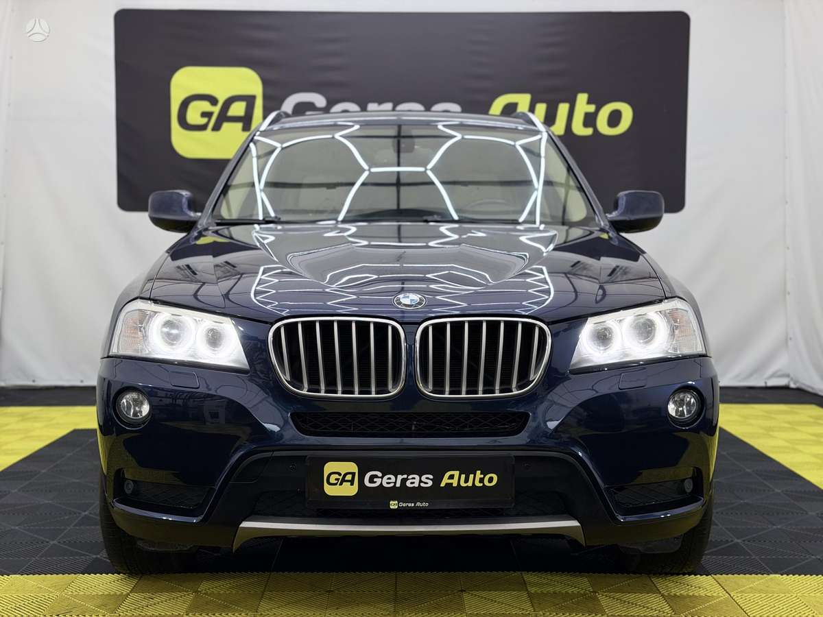 BMW X3, 2.0 l., off-road / crossover