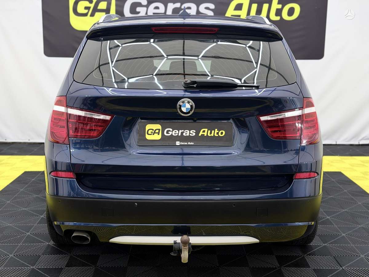 BMW X3, 2.0 l., off-road / crossover