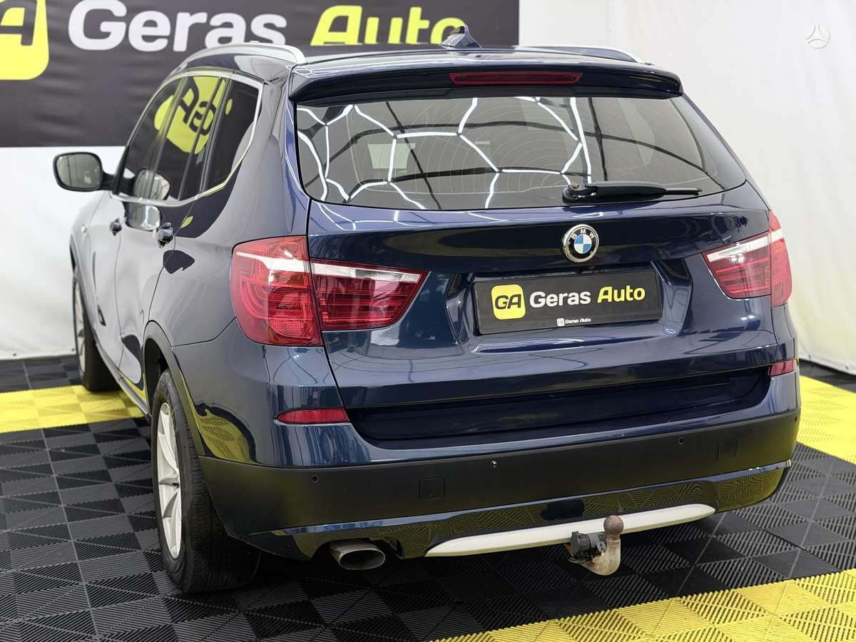 BMW X3, 2.0 l., off-road / crossover
