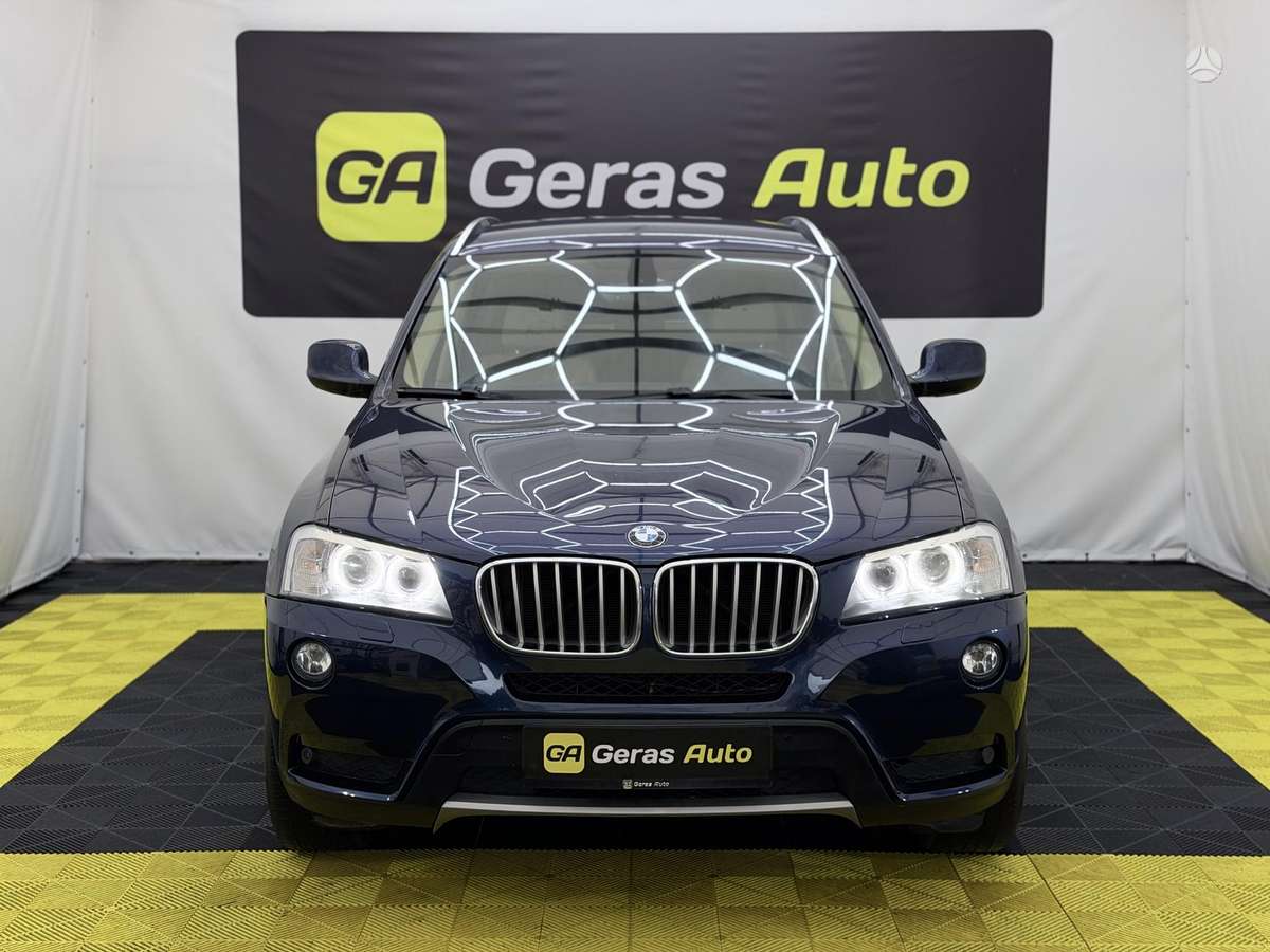 BMW X3, 2.0 l., off-road / crossover