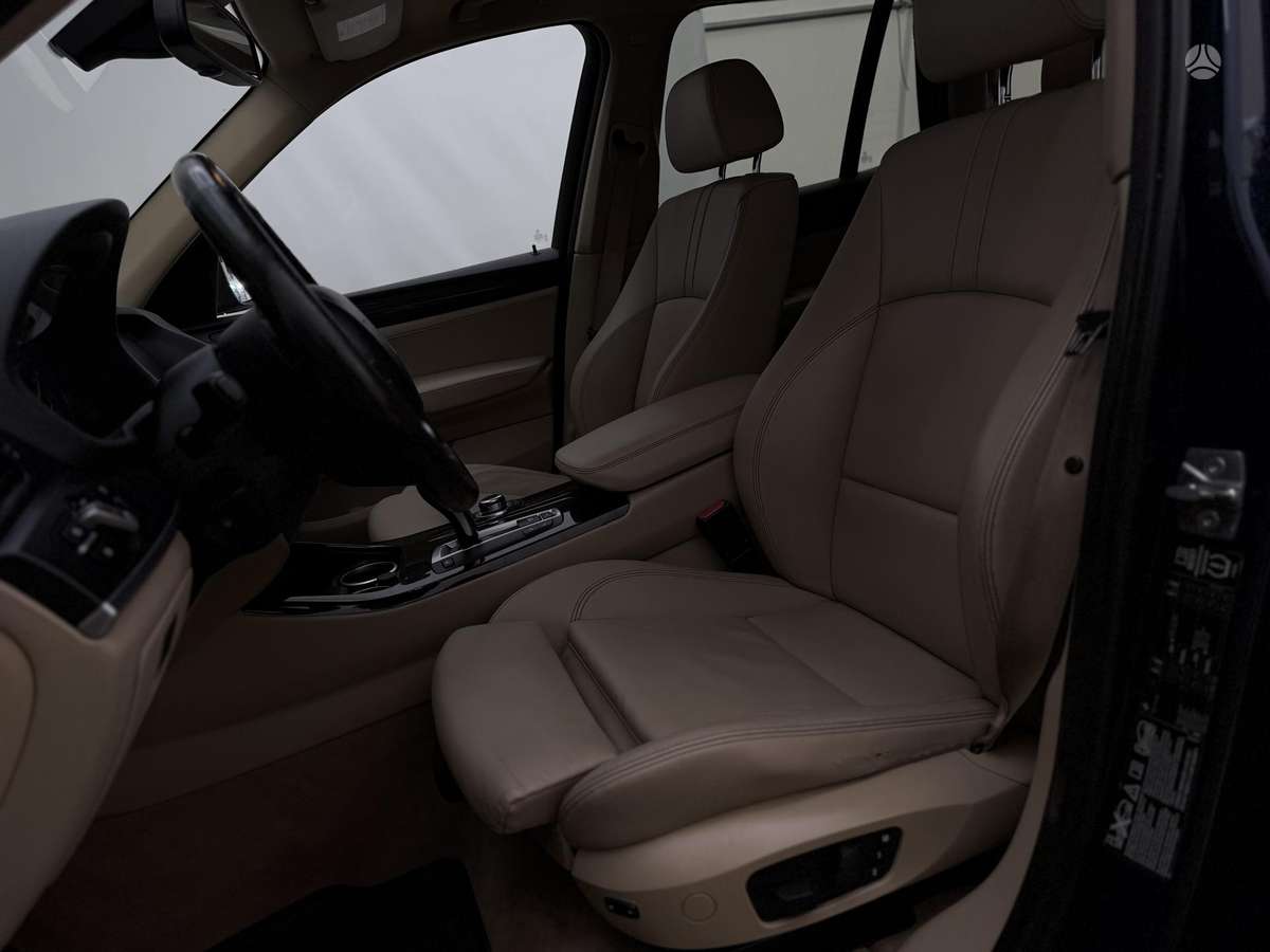 BMW X3, 2.0 l., off-road / crossover
