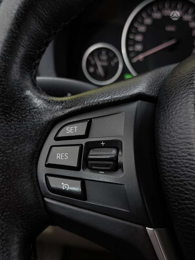 BMW X3, 2.0 l., off-road / crossover
